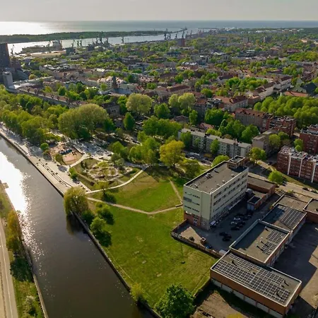 Koralas * Κλαϊπέντα